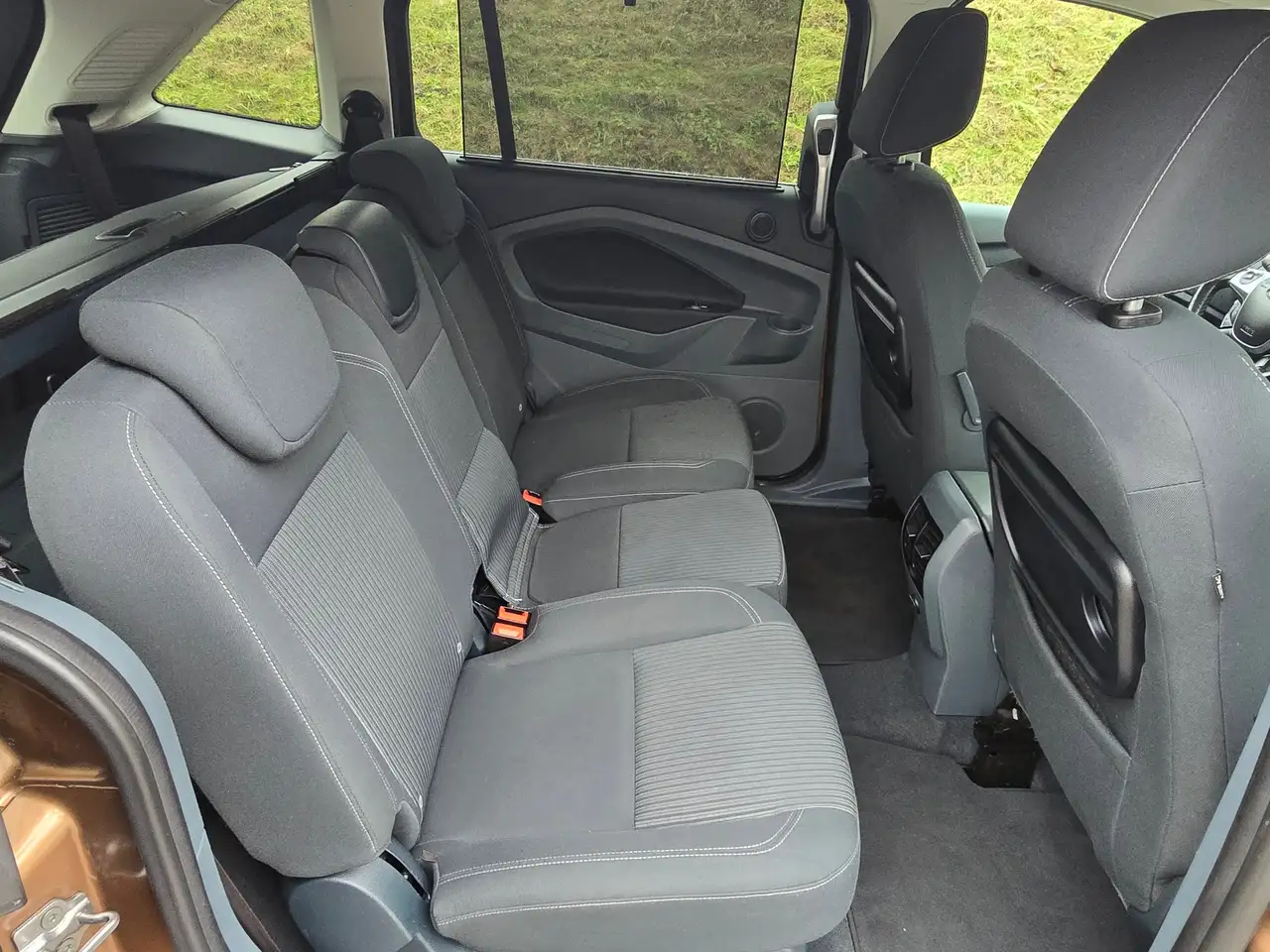 Ford Grand C-Max Titanium Top – Bild 21