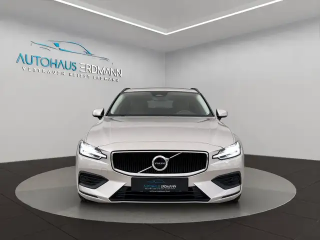 Volvo V60 view 6