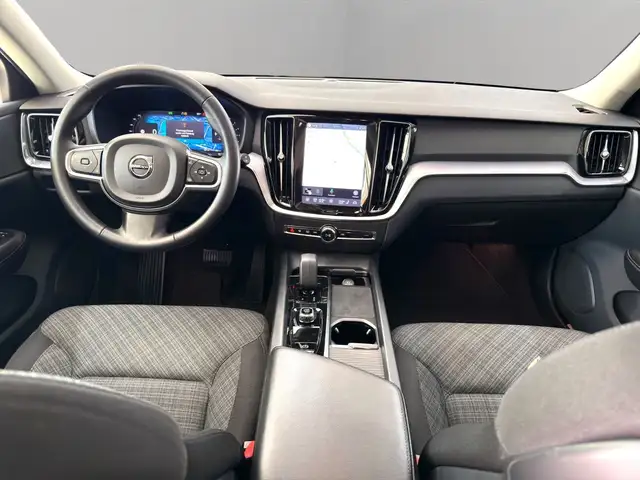 Volvo V60 view 10