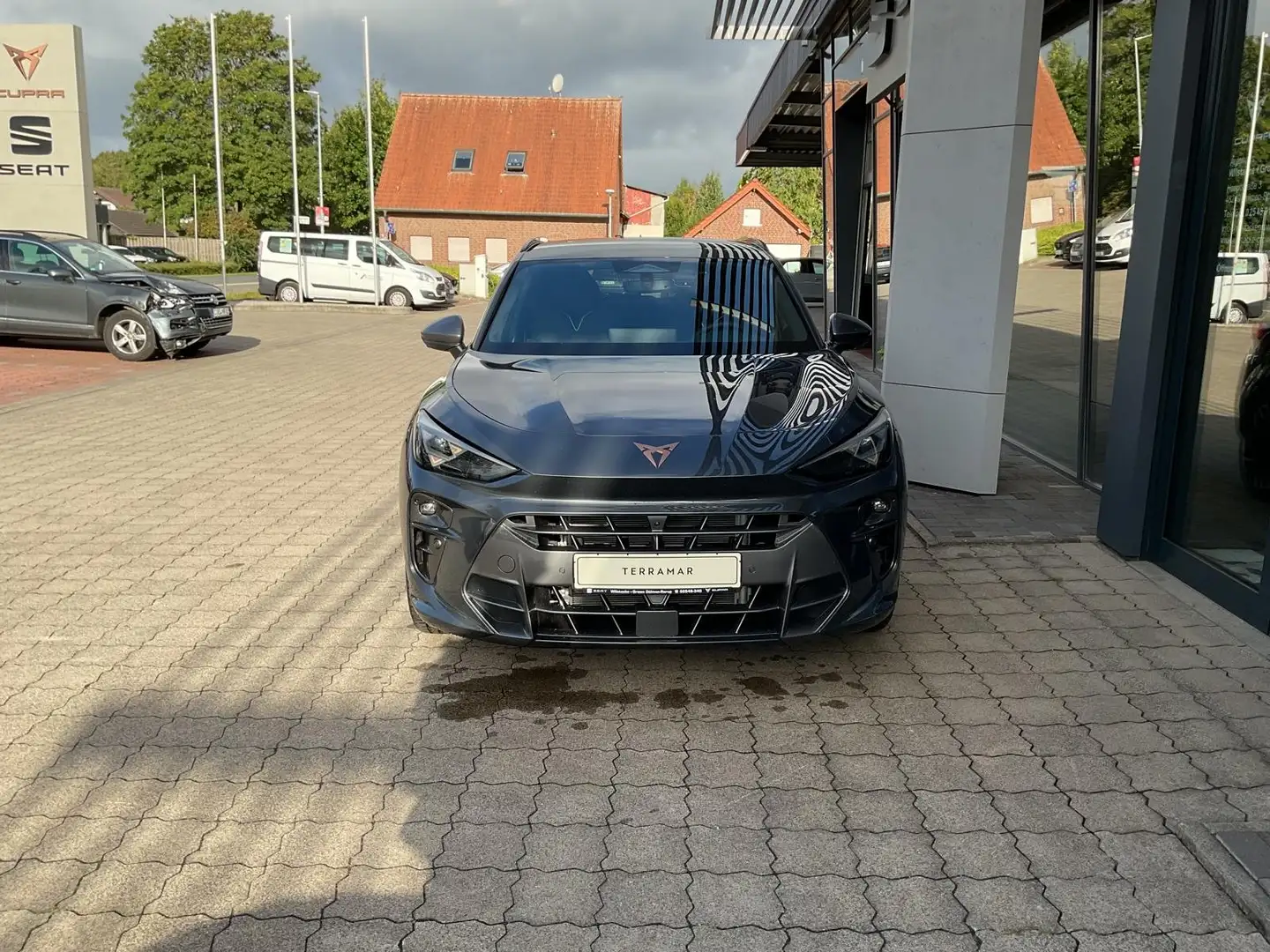 CUPRA Terramar 1.5 e-Hybrid 150 kW - Head-Up - LED - Navi Grau - 1