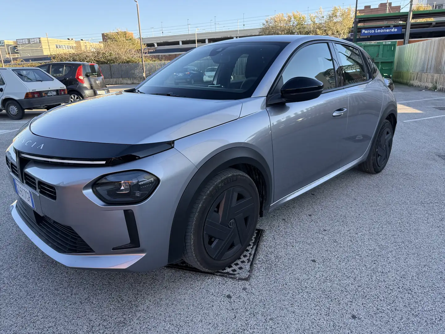 Lancia Ypsilon 1.2 mhev LX 110cv e-dct Grigio - 2