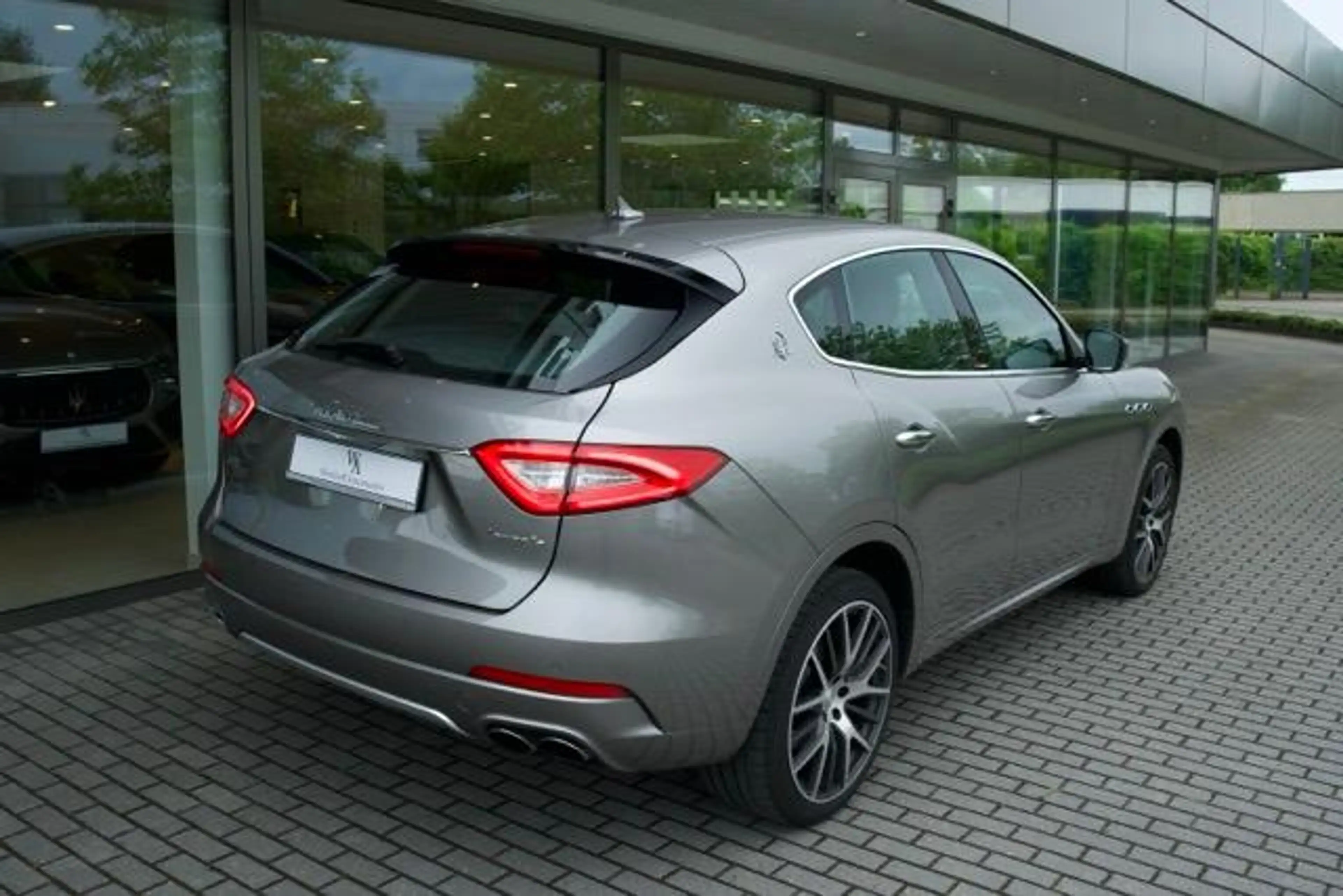 Maserati Levante Modena S Ermenegildo Zegna CarPlay — photo 4