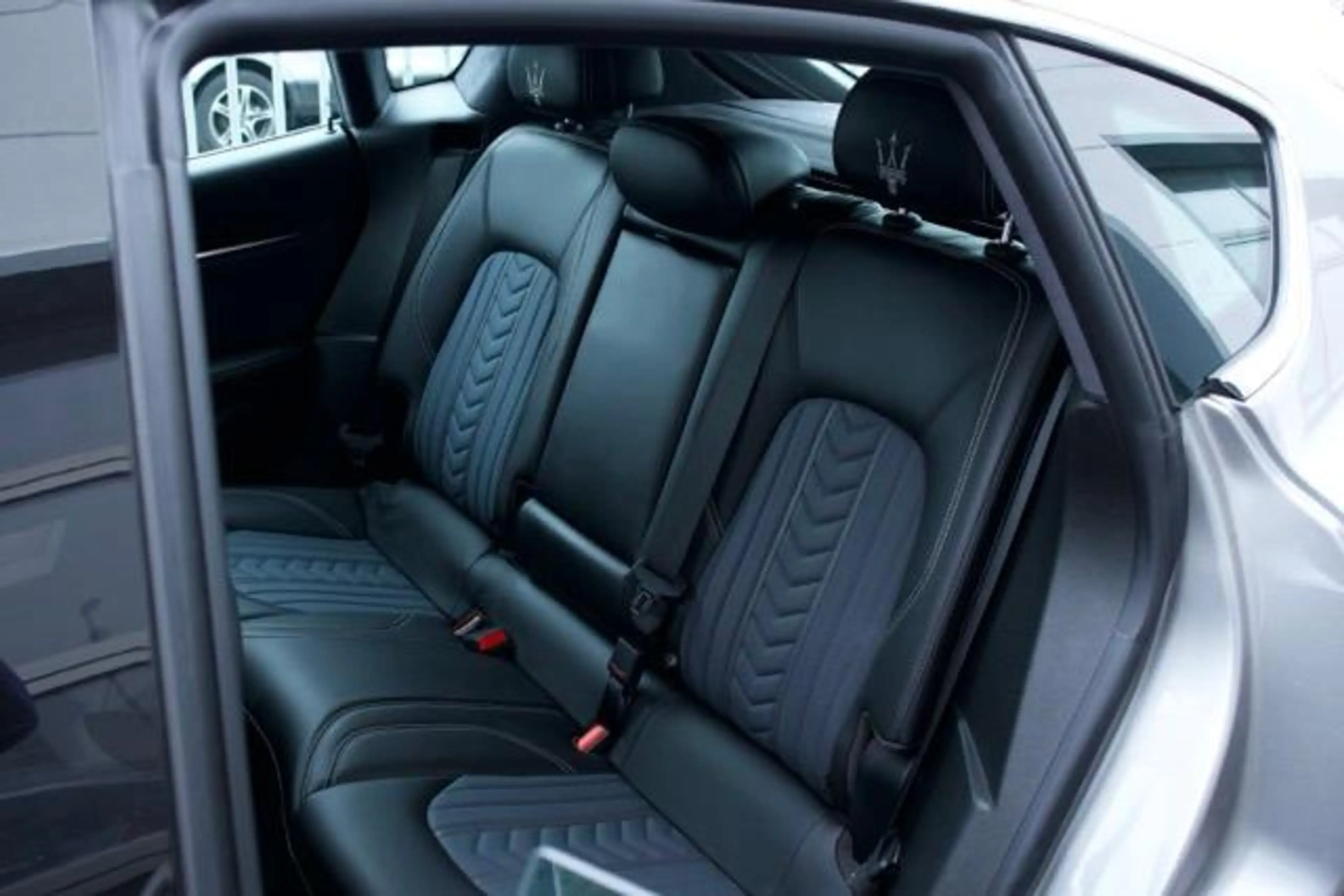 Maserati Levante Modena S Ermenegildo Zegna CarPlay — photo 11