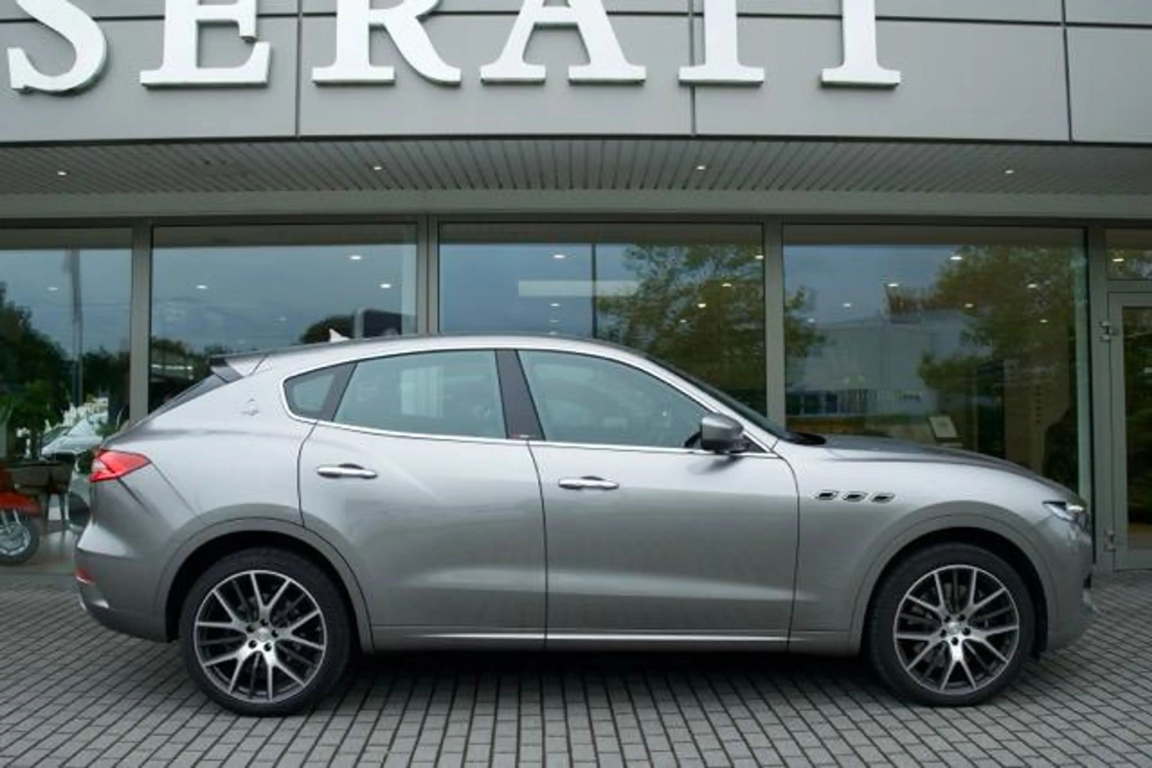 Maserati Levante Modena S Ermenegildo Zegna CarPlay — photo 7