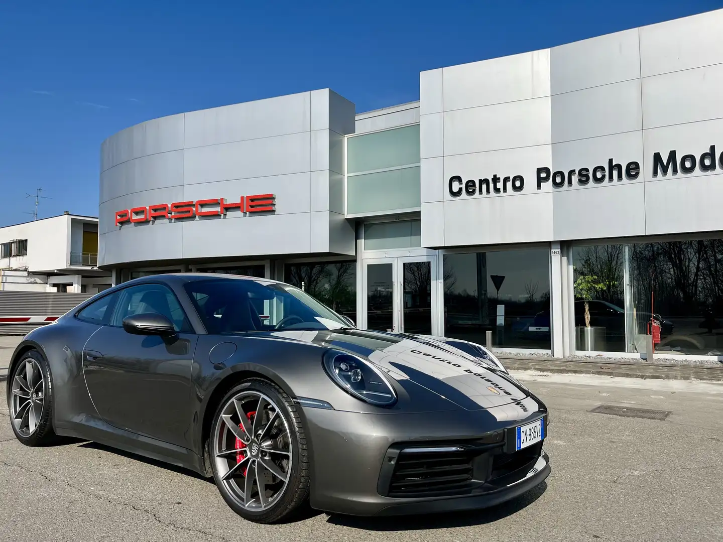 Porsche 992 911 Carrera 4S - 2
