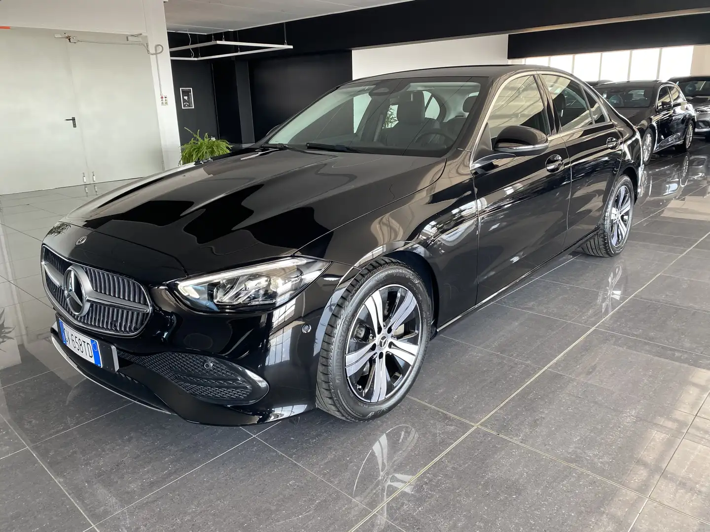 Mercedes-Benz C 200 d mhev AdvancedPlus LUCI64/CARPLAY/RICARICA WIRELE Noir - 2