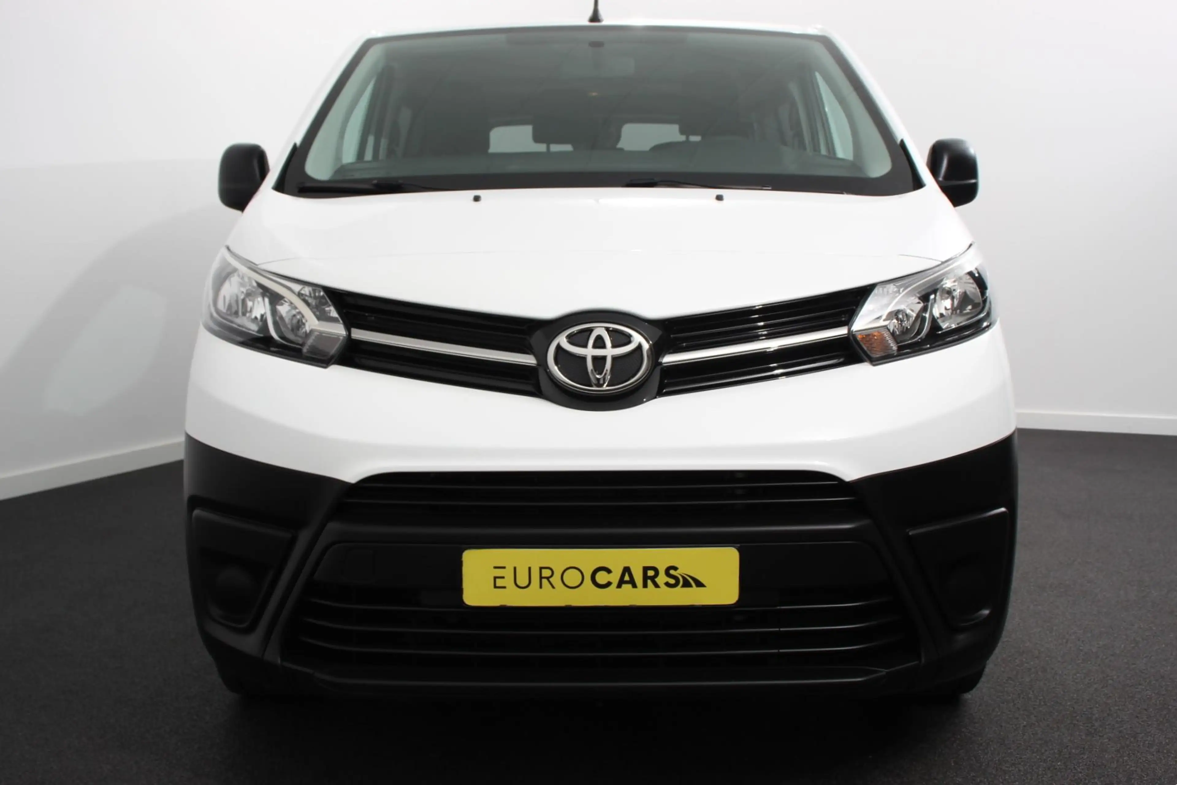 Toyota Proace Shuttle 1.5 D-4D 116pk Dynamic VP 9 persoons Trekh — photo 15