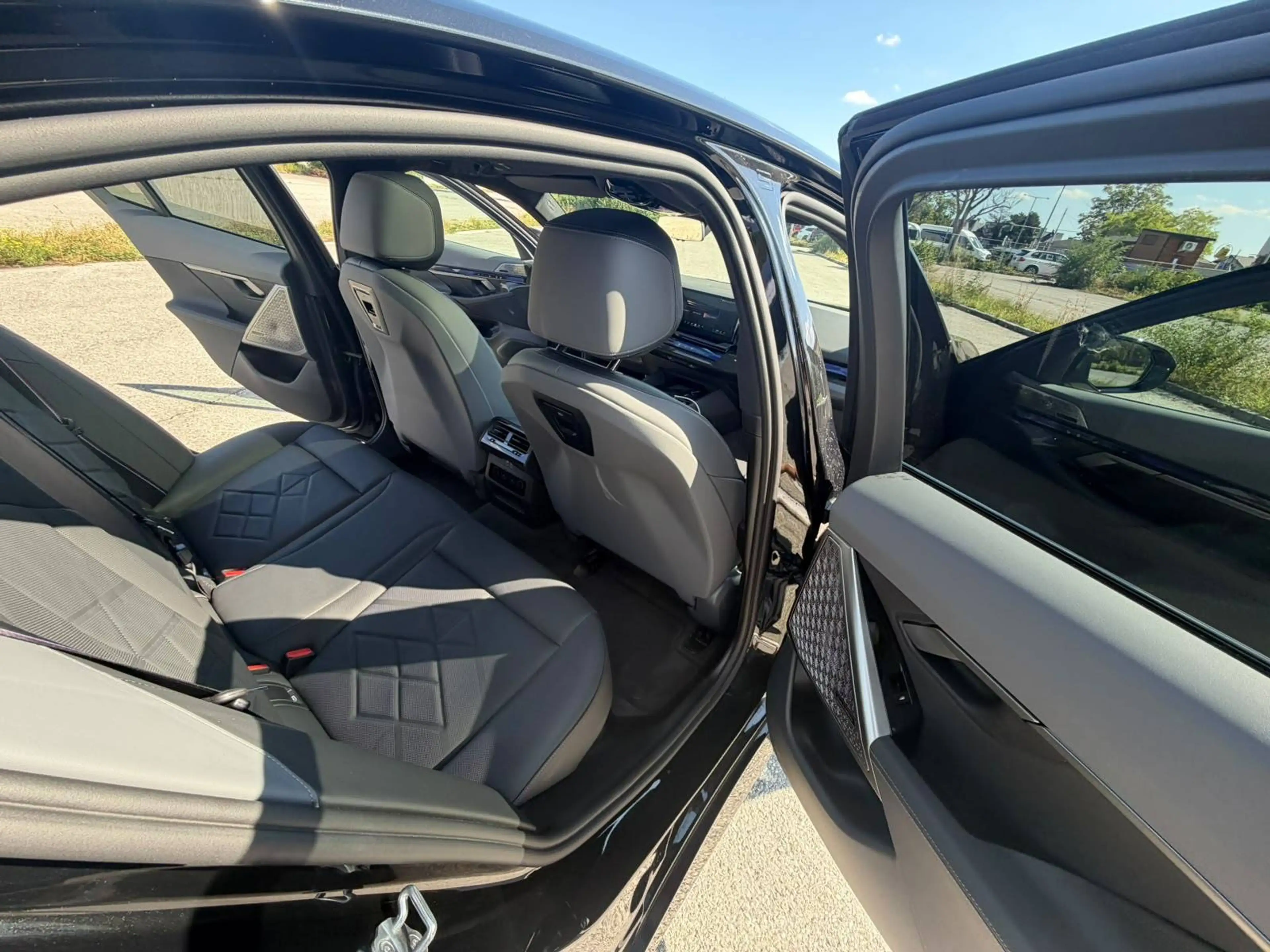 BMW 540 — photo 12