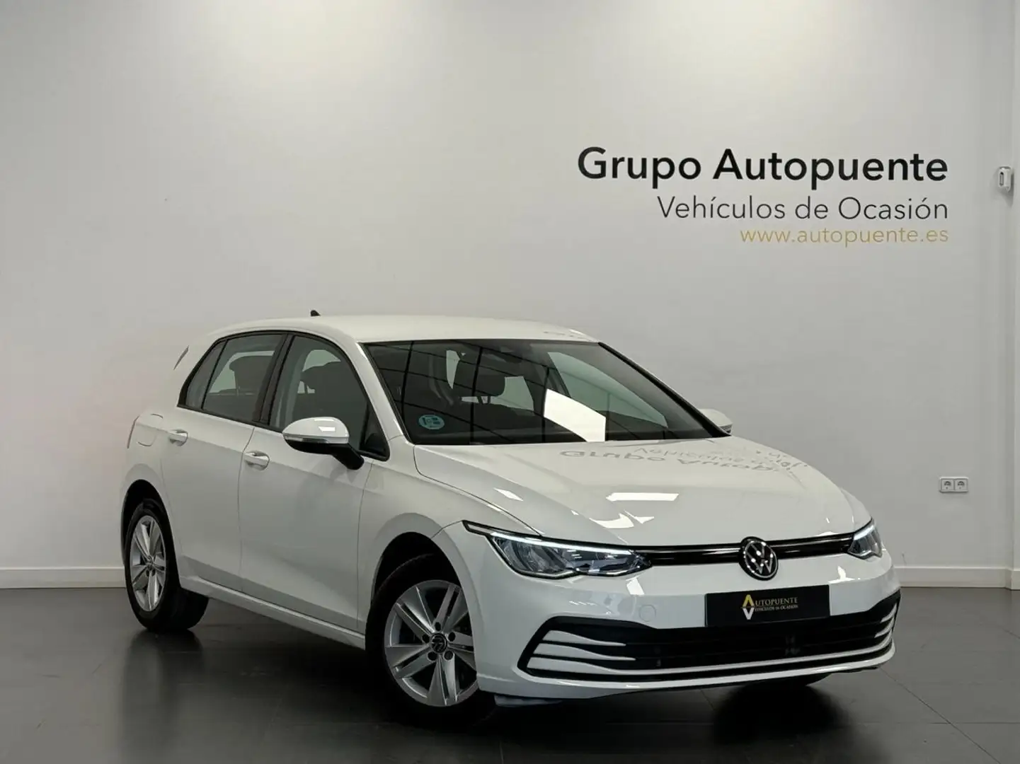 Volkswagen Golf LIFE Blanco - 1