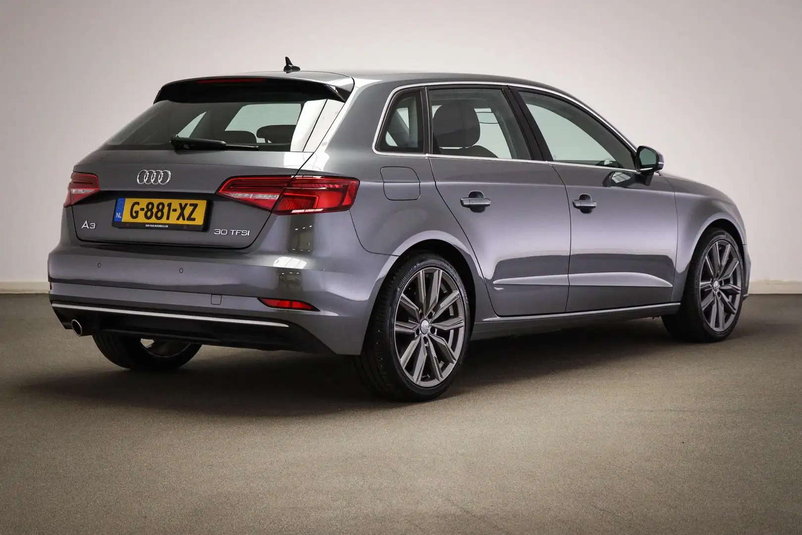 Audi A3 Sportback 30 TFSI Advance | VIRTUAL COCKPIT | LED Grau - 2