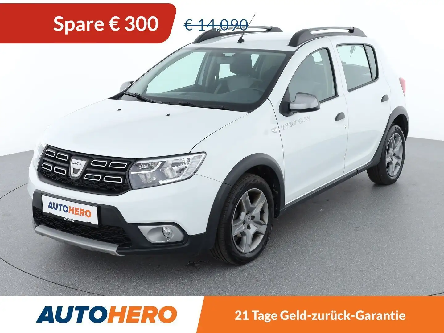 Dacia Sandero 1.0 TCe Stepway Prestige *TEMPO*NAVI* Weiß - 1
