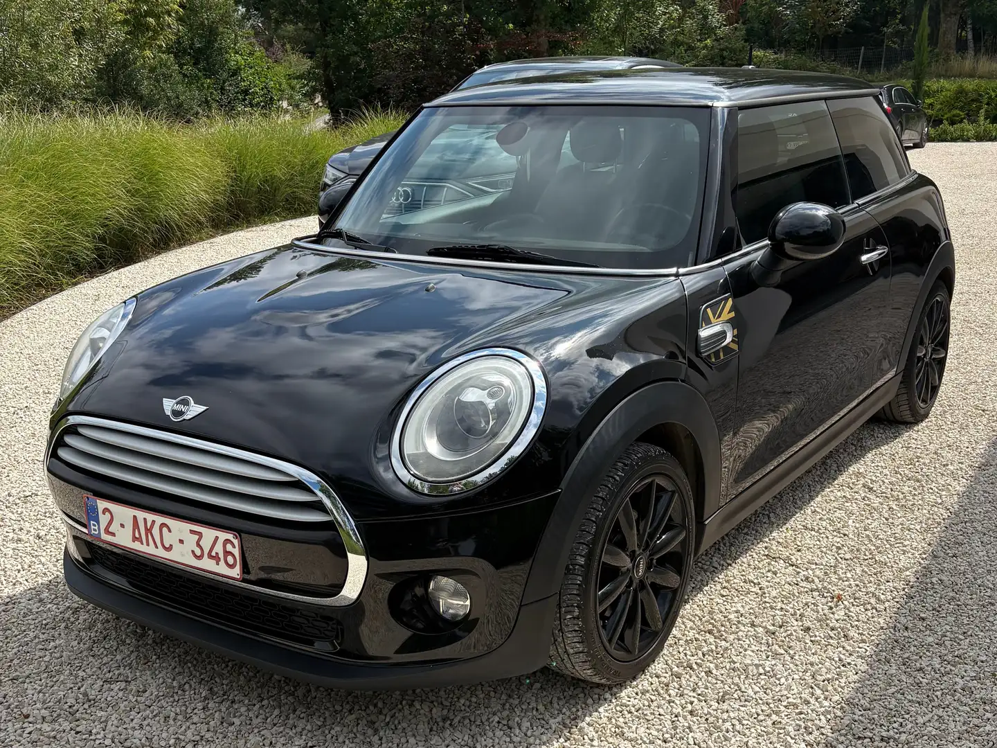MINI Cooper D Mini 1.5 D Cooper Zwart - 1