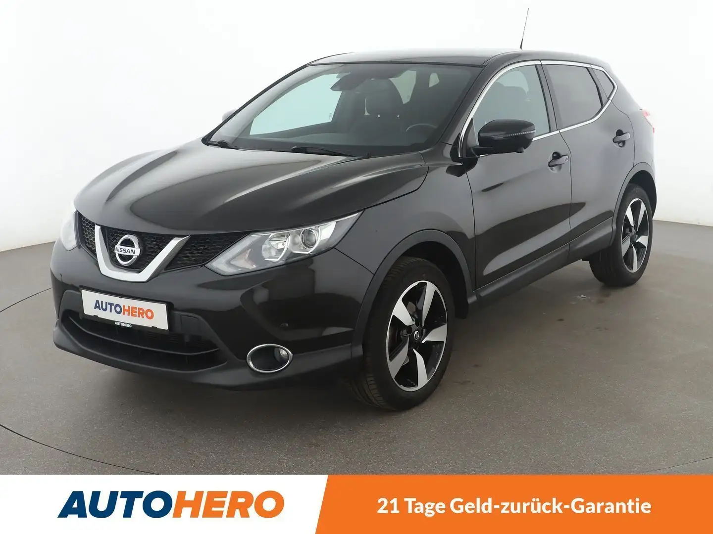 Nissan Qashqai 1.2 N-Vision*NAVI*TEMPO*CAM*PDC*SHZ* Чёрный - 1