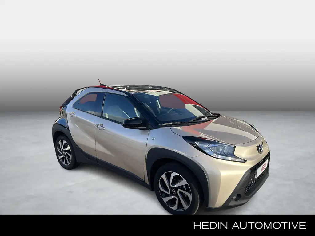 Toyota Aygo X 2025 из Европы — купить под ключ