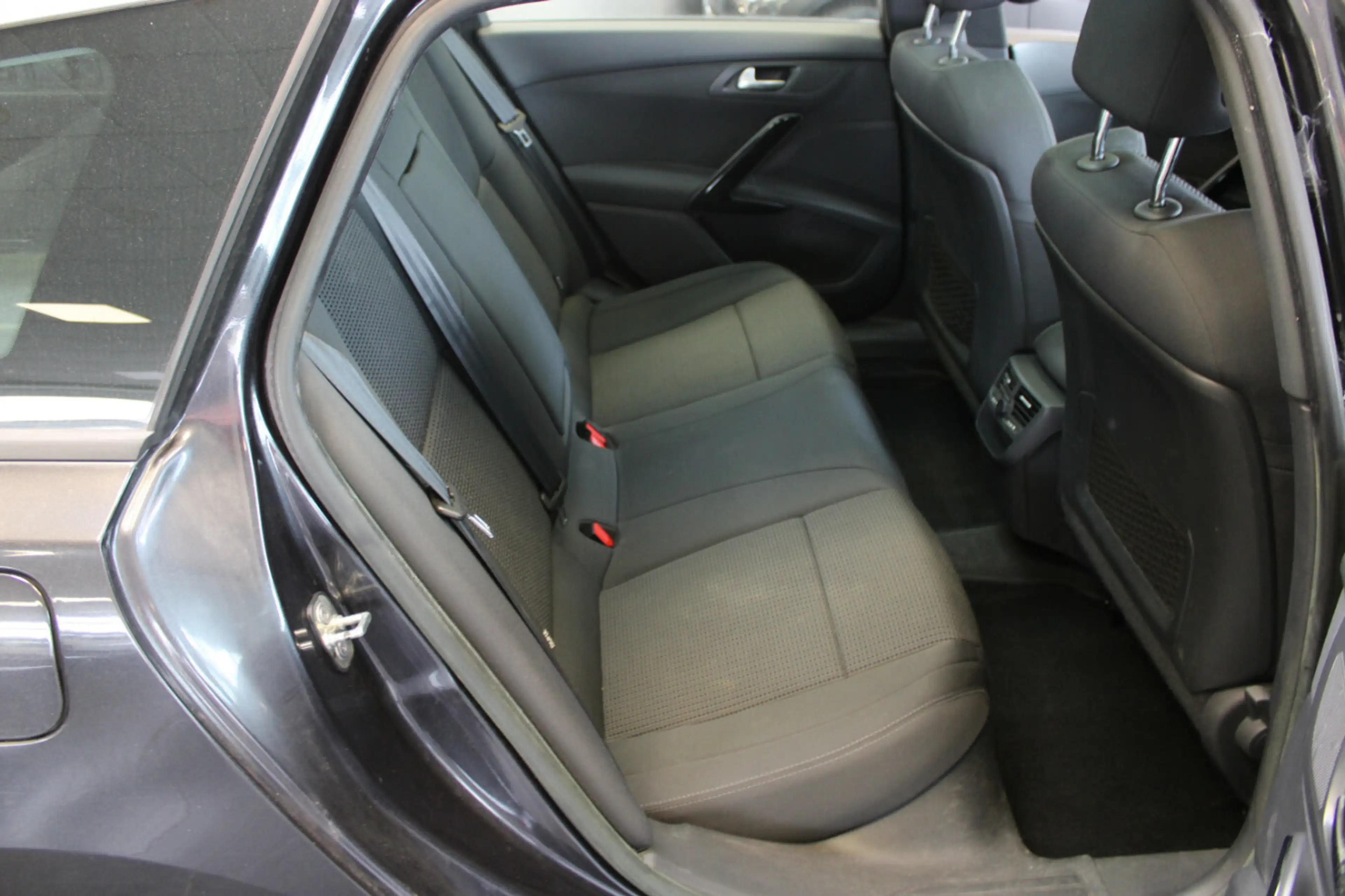 Peugeot 508 155 THP Active — photo 10