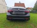 Alfa Romeo Giulia Giulia Veloce 2,2 210 AT AWDVeloce Schwarz - thumbnail 3