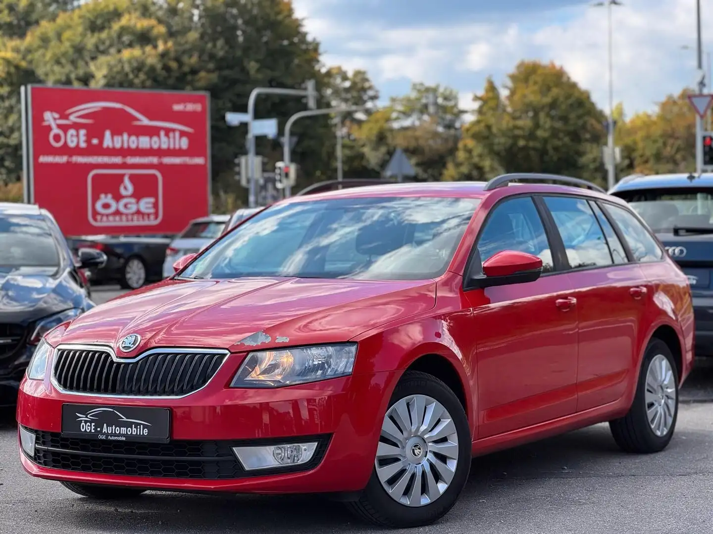 Skoda Octavia 1.6 TDI Combi Ambition/Tempom./1.Hand Rouge - 1