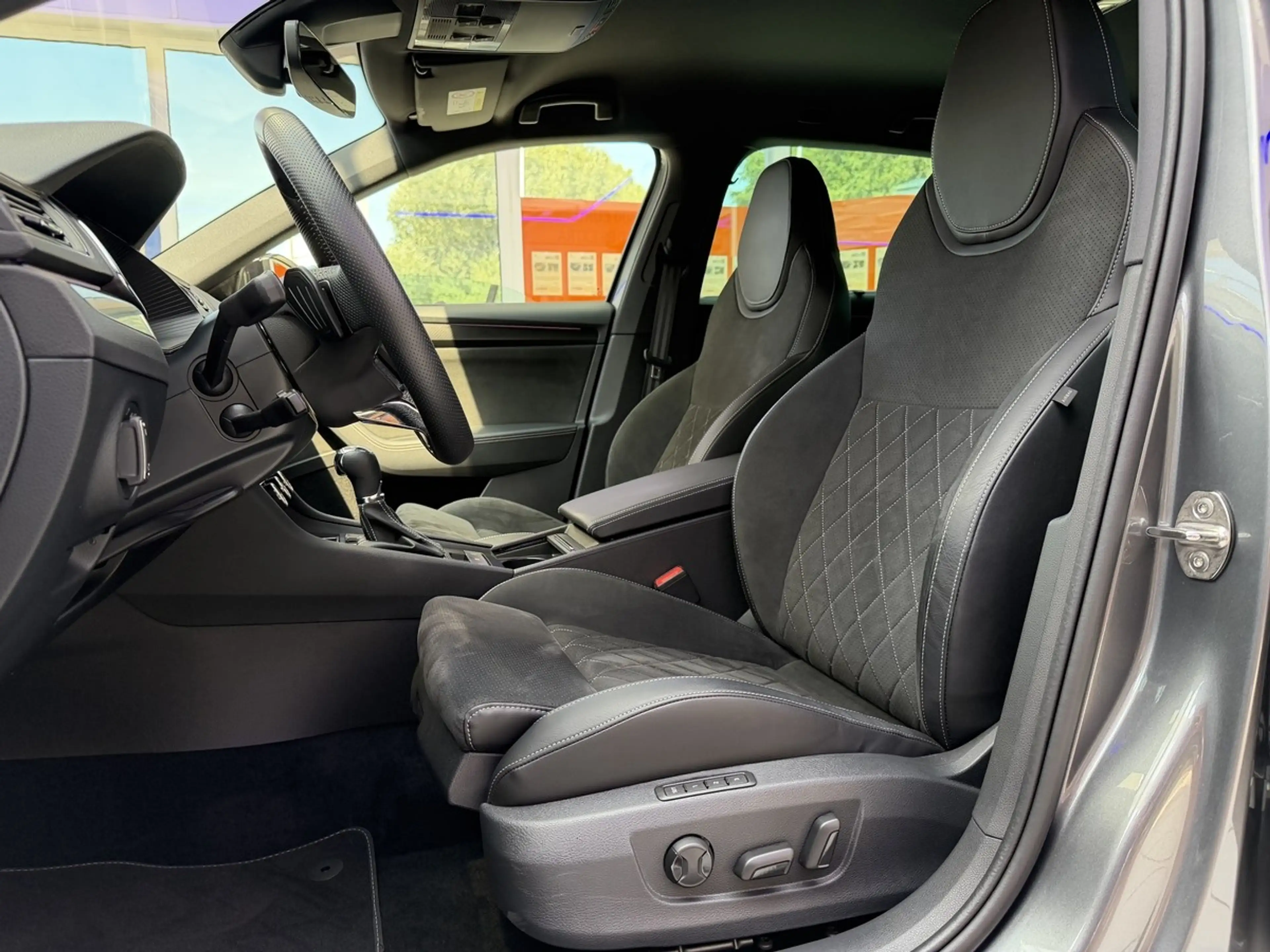 Skoda Superb Combi 1.5 TSI ACT Sportline OPF (EURO 6d) — photo 10