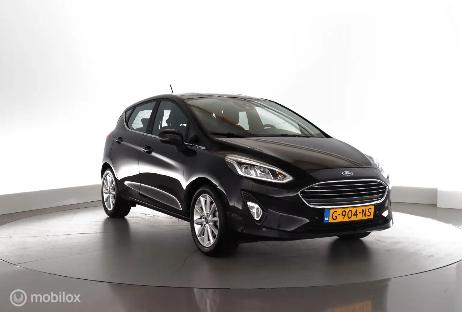 Ford Fiesta 1.0 EcoB. 101pk Titanium SyncIII|nav|cam|ecc|lmv16 Schwarz - 2