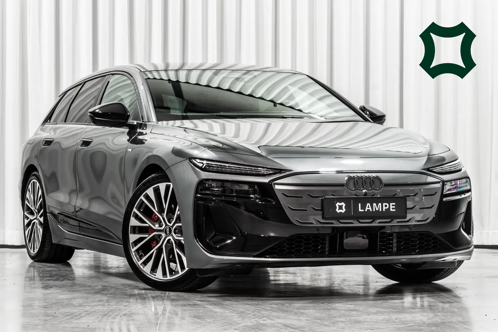 Audi A6 e-tron Avant S Line Performance Air Trekhaak Pano Grigio - 1