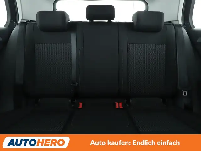 Volkswagen Golf view 15