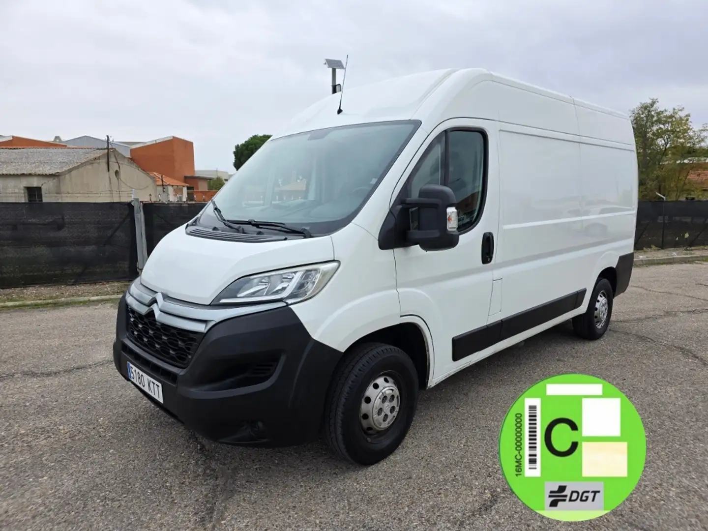 Citroen Jumper Fg. 2.0BlueHDi 35 L2H2 110 Blanco - 1