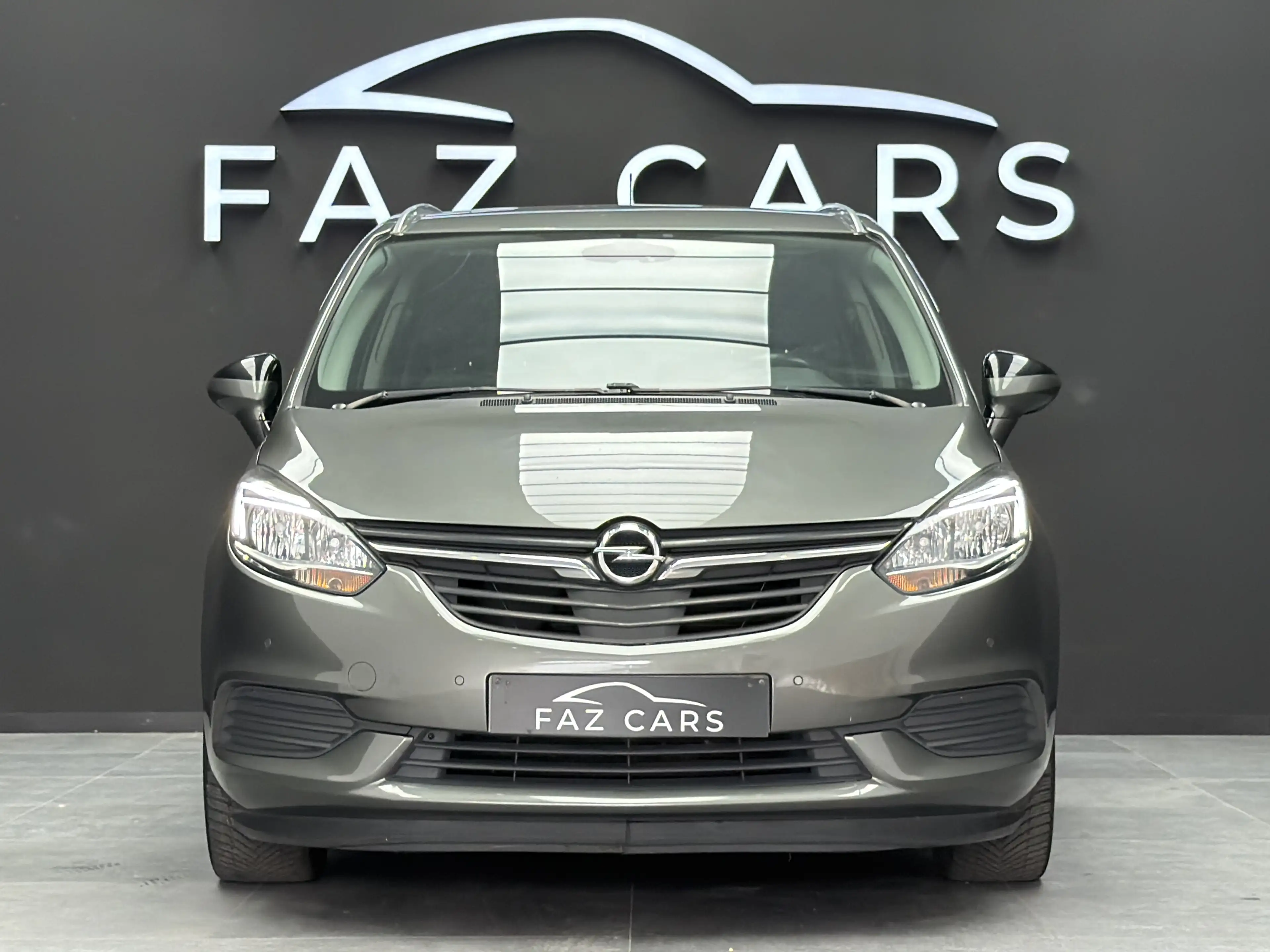 Opel Zafira Tourer 1.6 CDTi ECOTEC Edition * 1ER PROP + GPS + CAMÉRA — photo 3