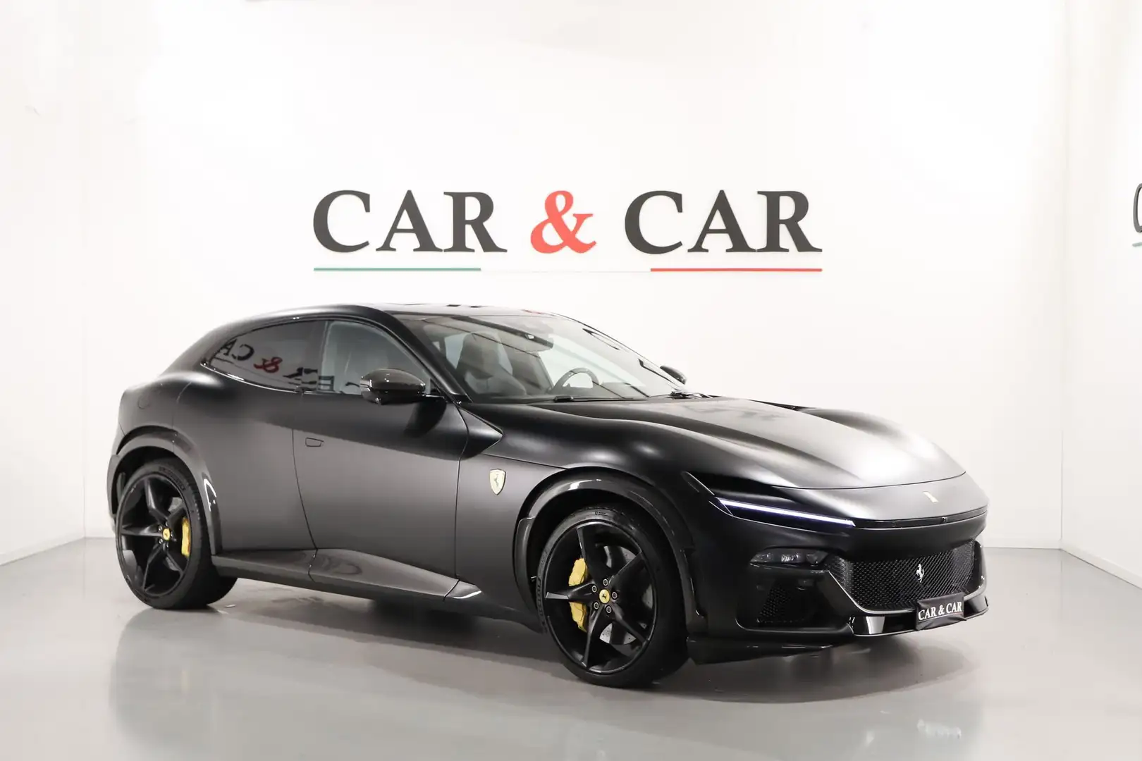 Ferrari Purosangue V12 - Full Carbon - Vettura Atelier Schwarz - 1