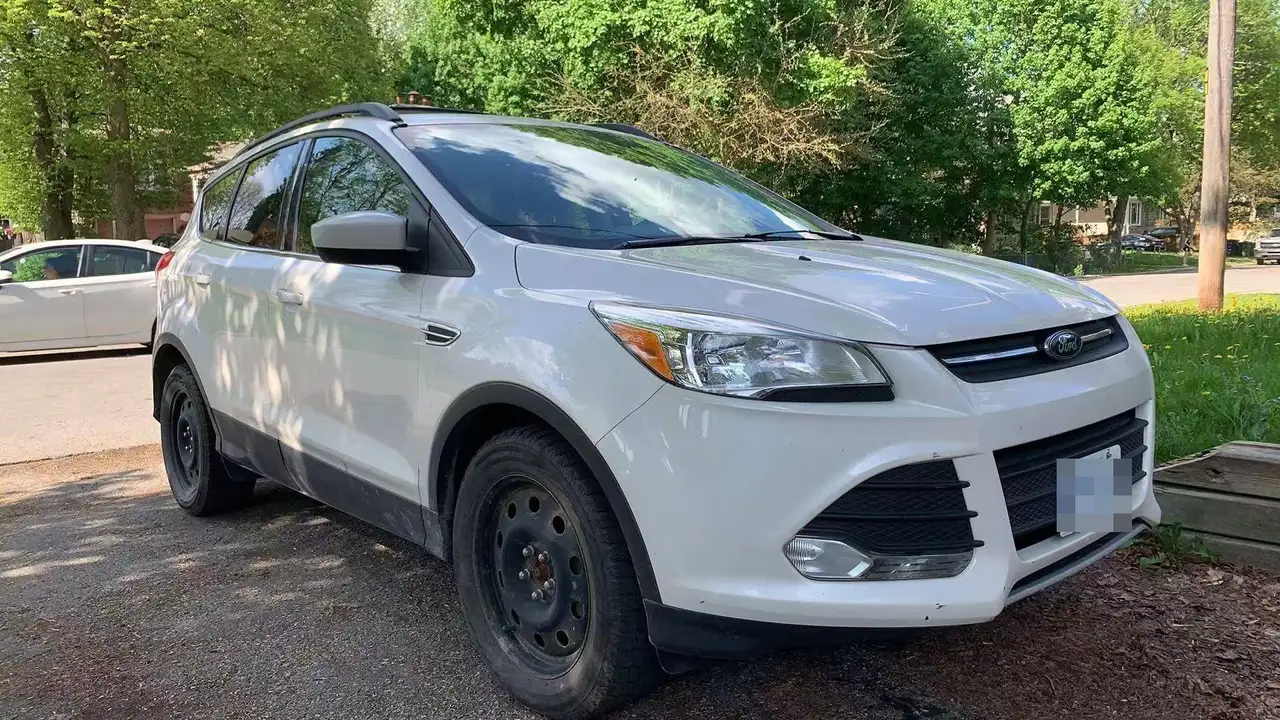 Ford Escape снимка Ford Escape