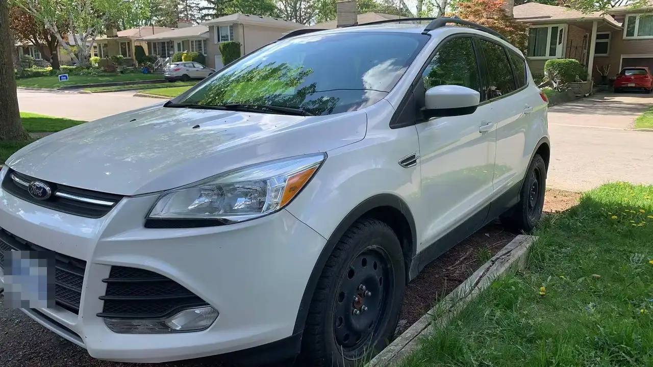 Ford Escape снимка Ford Escape