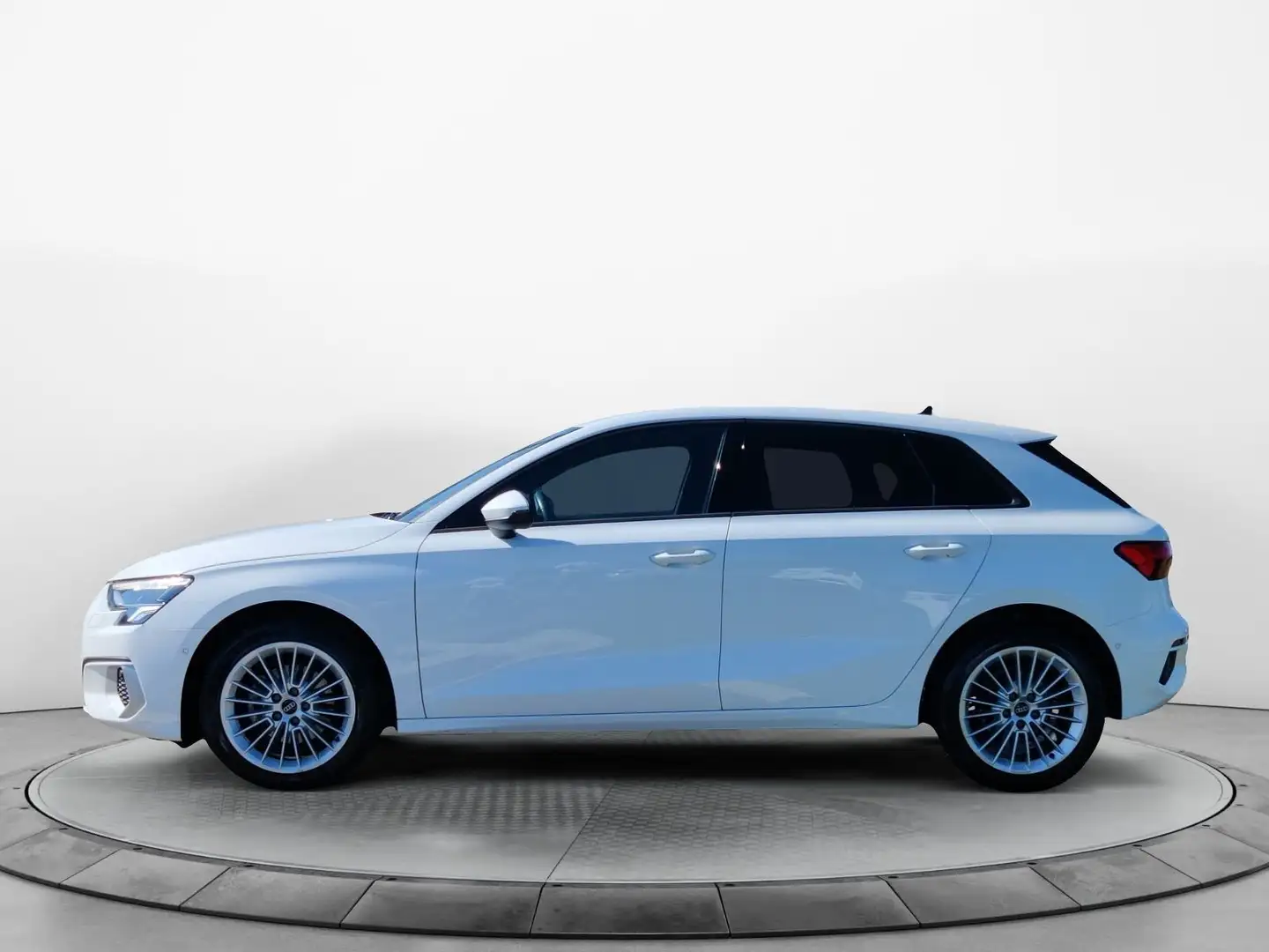 Audi A3 Sportback 30 TFSI S-Tronic Advanced, LED, ACC Weiß - 2