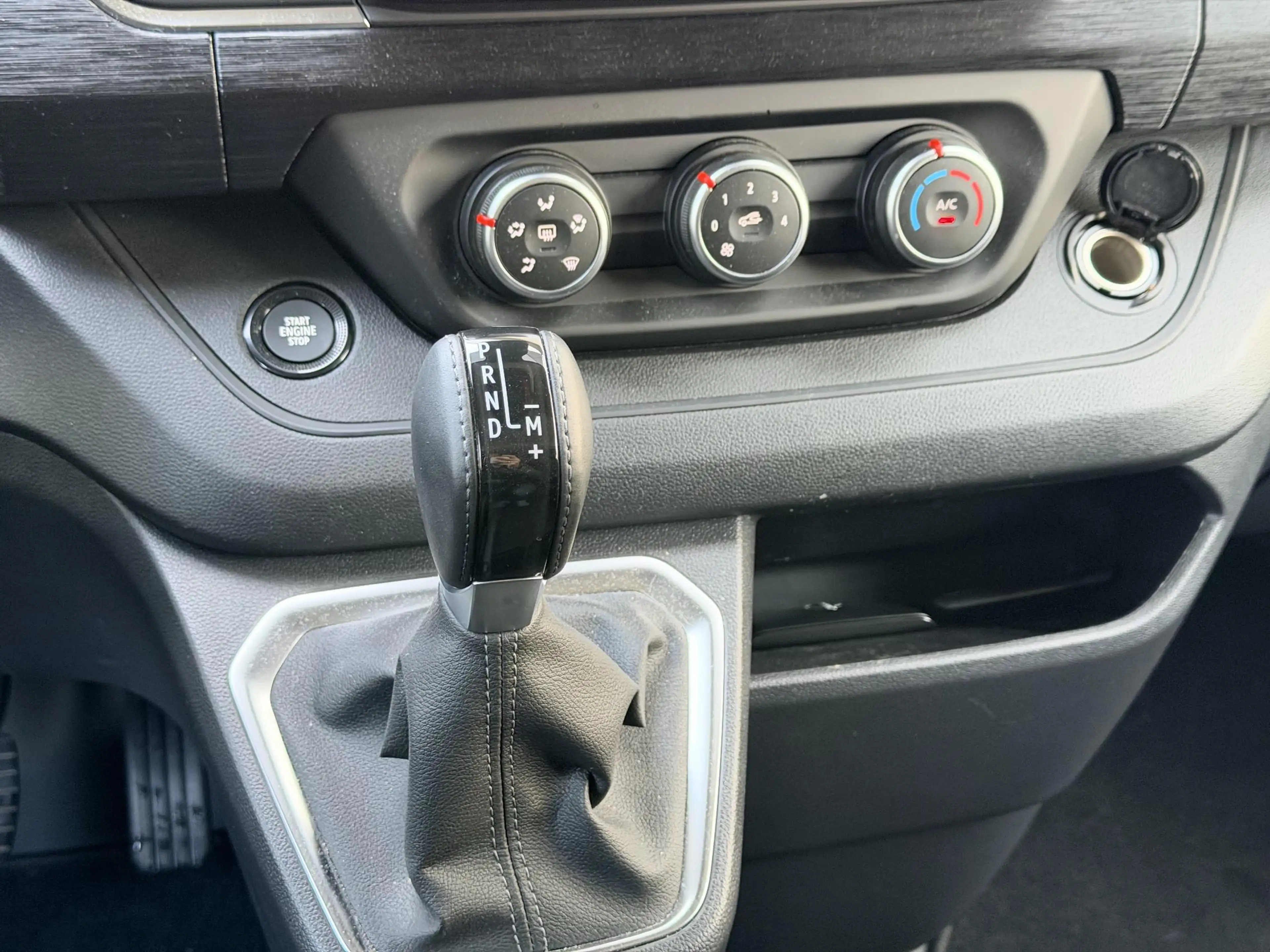Nissan Primastar Dubbele Cabine 2.0dCi 170 N-Connecta L2 2x schuifd — photo 15