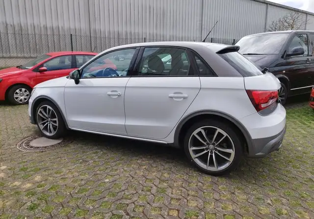 Audi A1 view 4