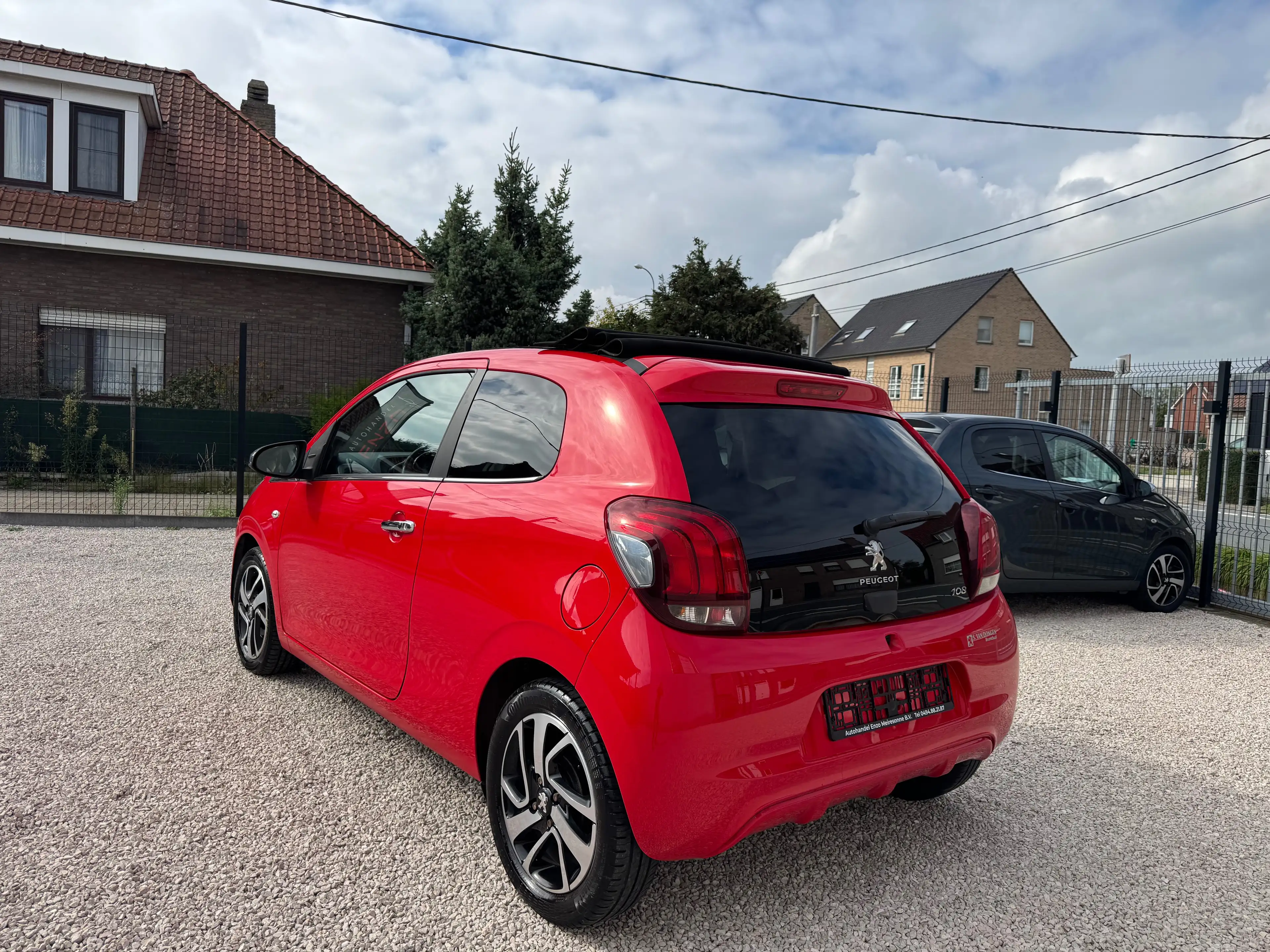 Peugeot 108 108 1.0 VTi Top! Allure ETG — photo 3