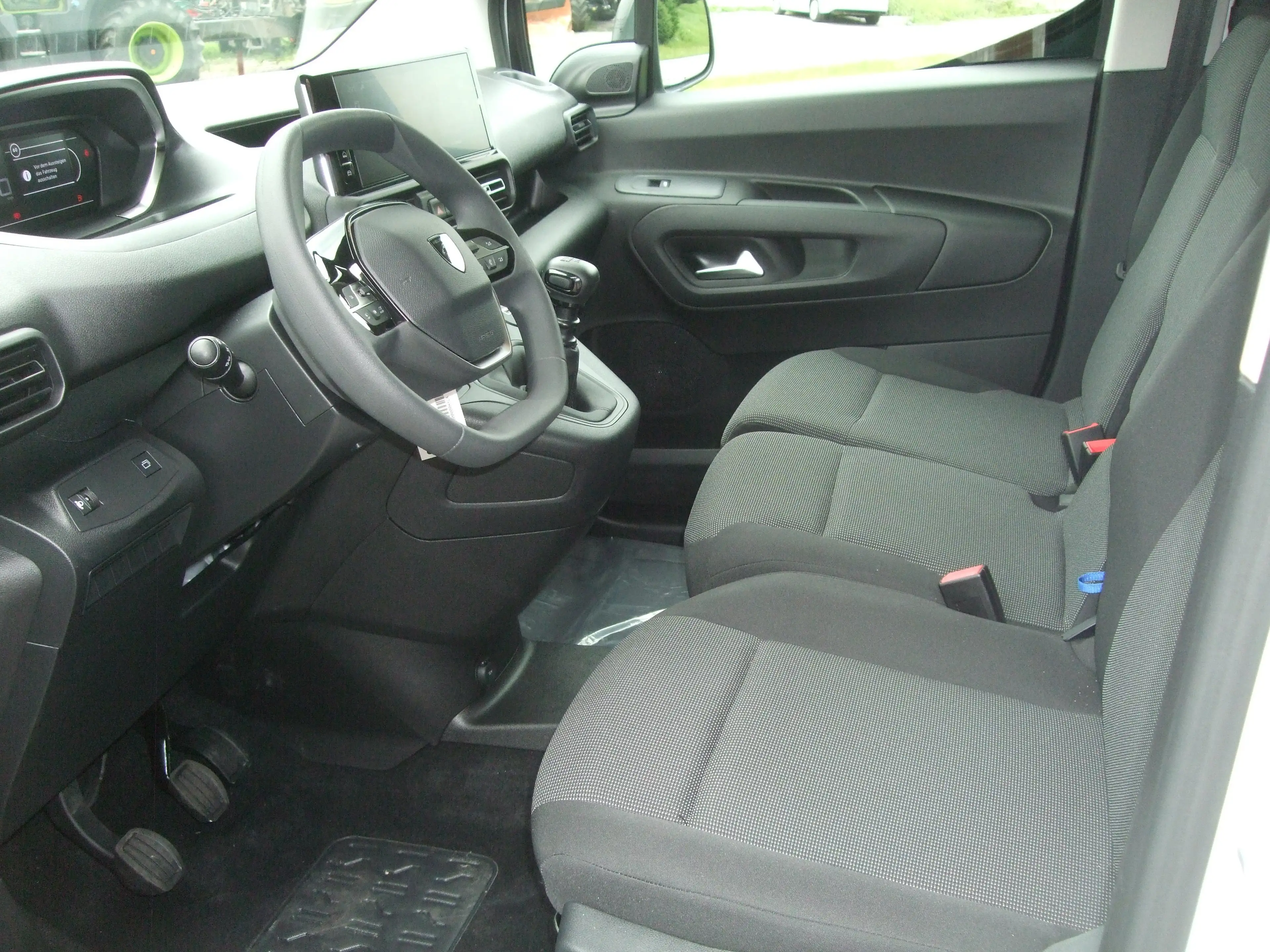 Peugeot Partner Lang BHDI 100 — photo 9