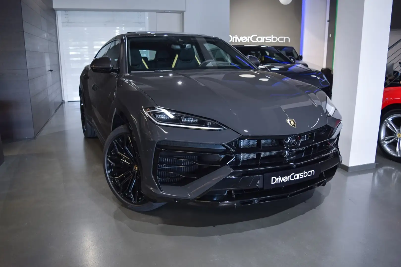 Lamborghini Urus SE Grijs - 1