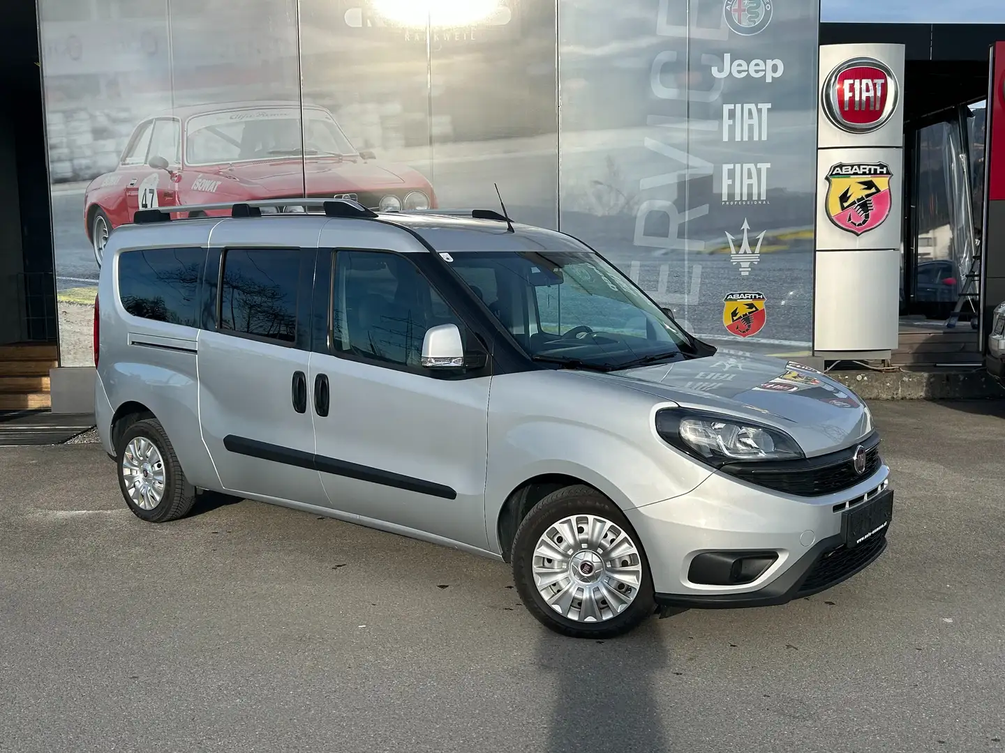Fiat Doblo Doblo Kombi Maxi SX 105 MJET Start Silber - 1