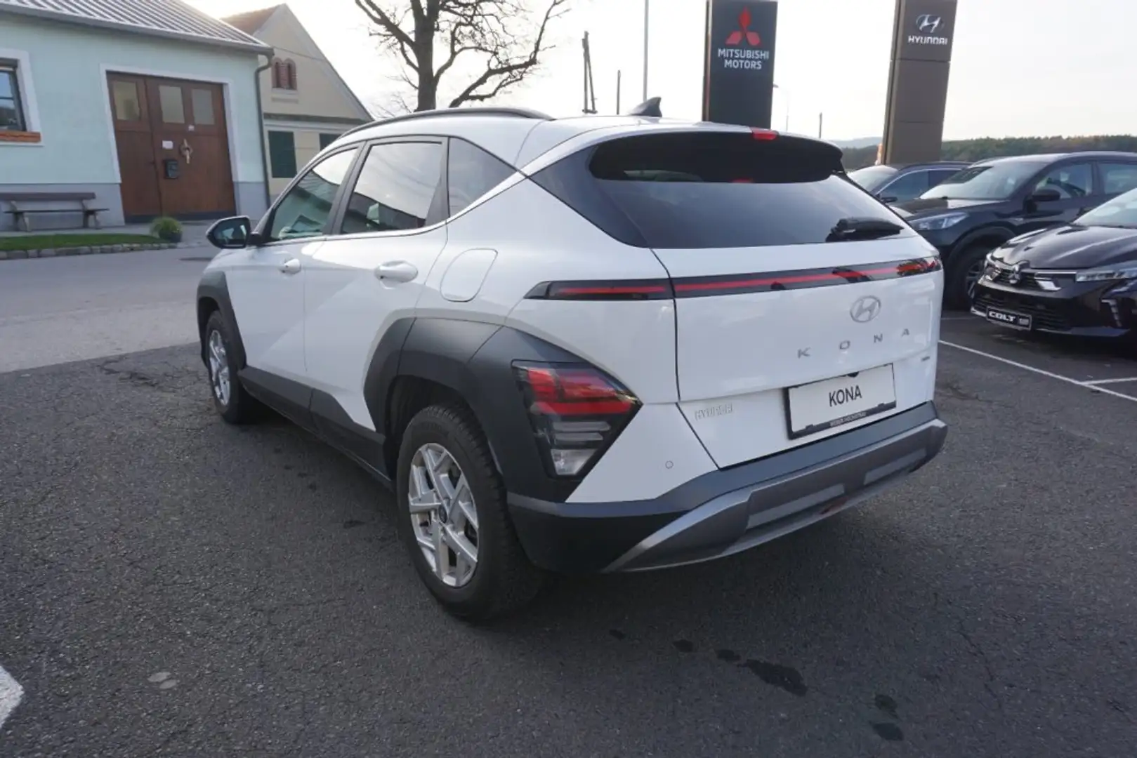 Hyundai KONA HEV (SX2) Trend Line 1.6 GDI 2WD Hybrid (HEV) k3ht0 Blanc - 2
