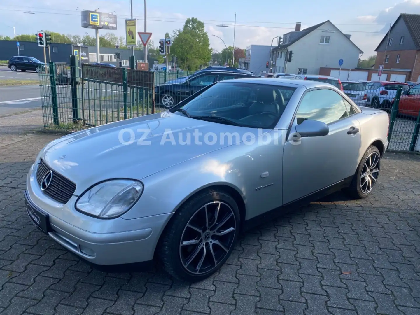 Mercedes-Benz SLK 200 Cabrio Roadster 2Hand//Klima//Wenig Km Argento - 2