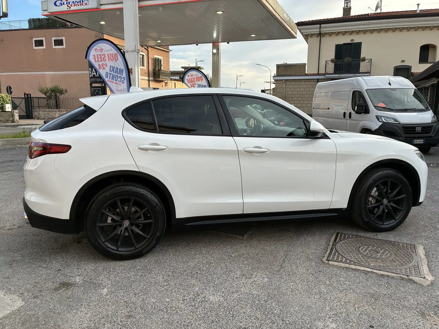 Alfa Romeo Stelvio 2.2 t Sport Tech Q4 190cv auto - 1