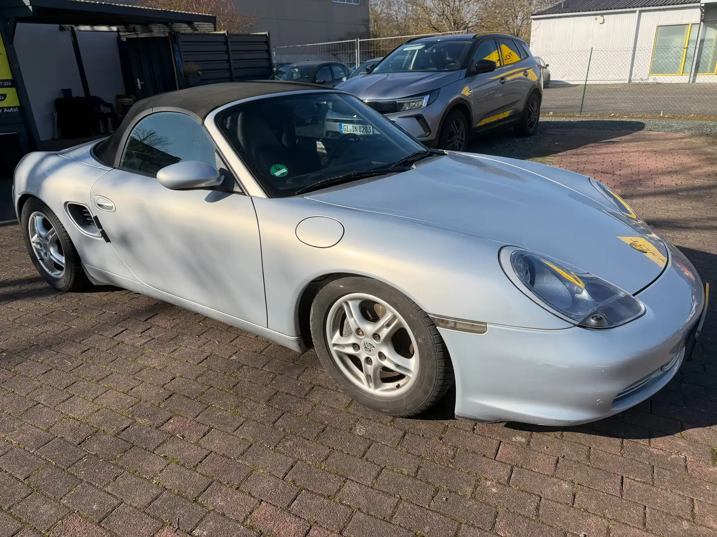 Porsche Boxster S/Cabrio/Neu TÜV/Scheckheft/3.Hand/Leder Grau - 2
