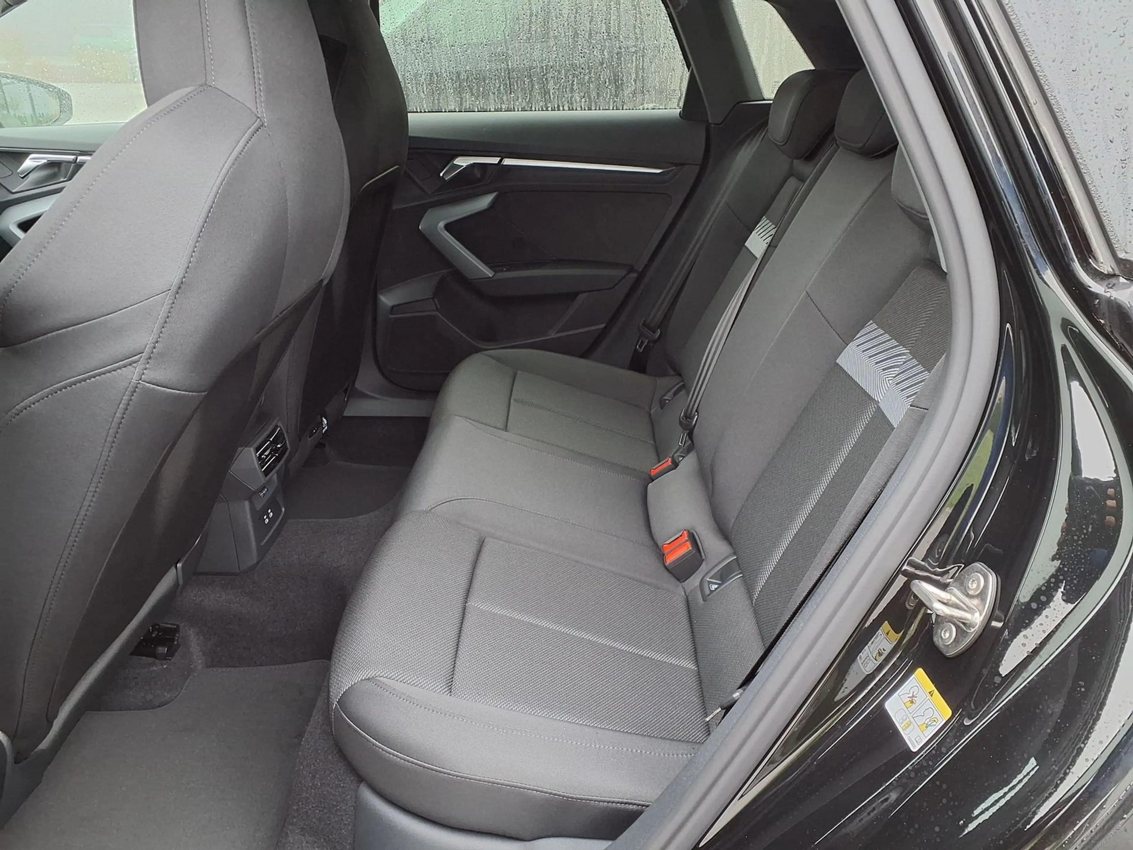 Audi A3 Sportback S Line ACC|AHK|RFK|LED|Carplay|K... — photo 8