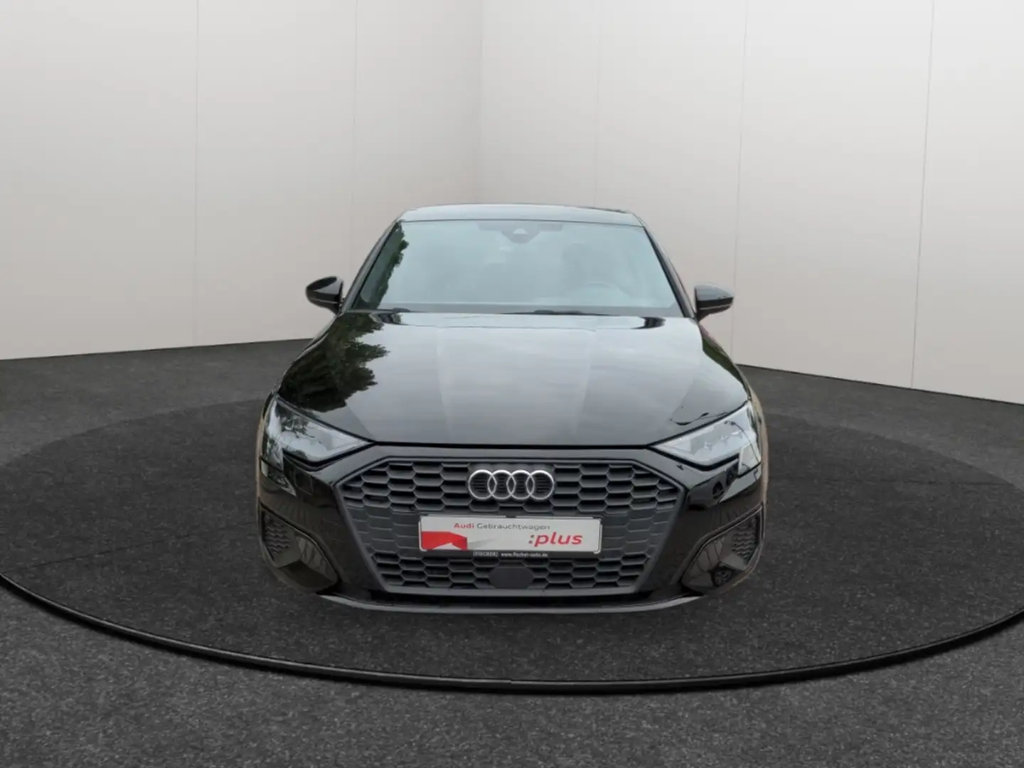 Audi A3 Sportback 40TFSIe S tronic LED SHZ ACC PDC vorn & Schwarz - 2