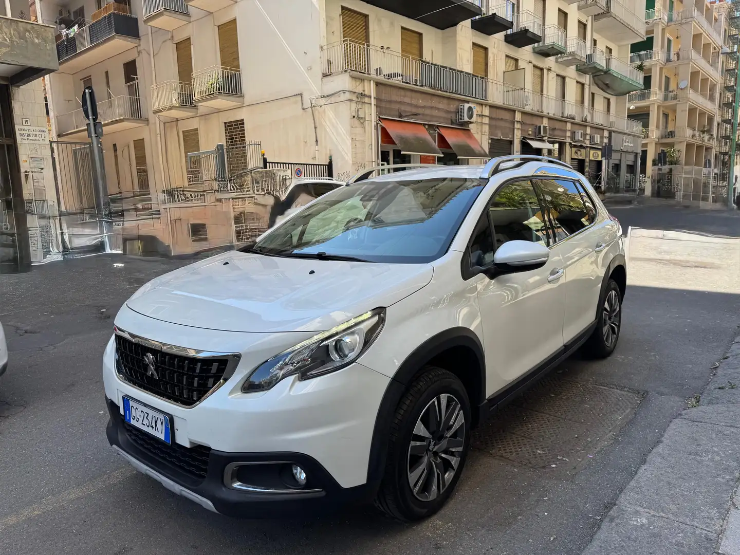Peugeot 2008 2008 1.6 bluehdI Blanc - 2