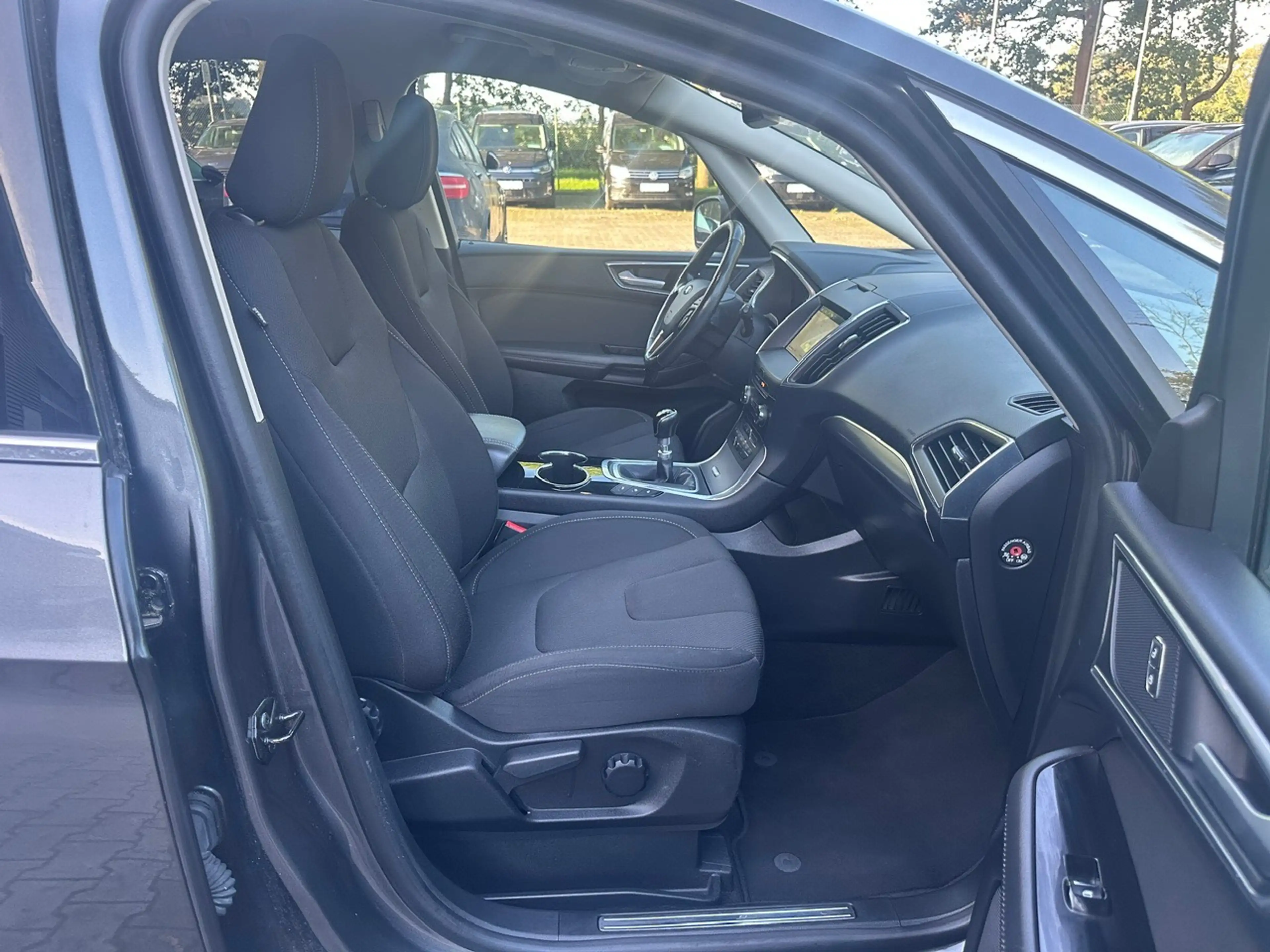Ford S-Max 1,5 EcoBoost / "Titanium" / 7 Sitze !! — photo 12