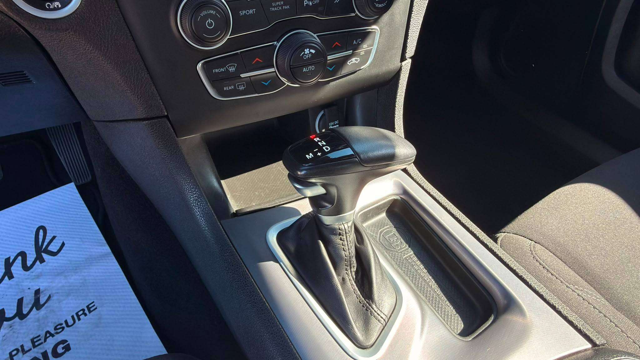 2023 Dodge Charger — view 13