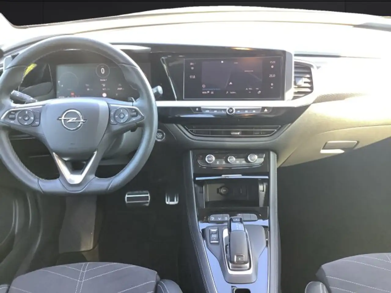 Opel Grandland 1.5 D Elegance Automatik Alcantara SiH, миниатюра 12