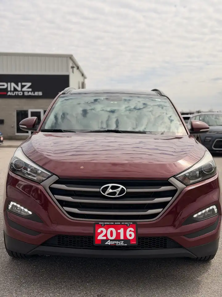 Hyundai TUCSON снимка Hyundai TUCSON