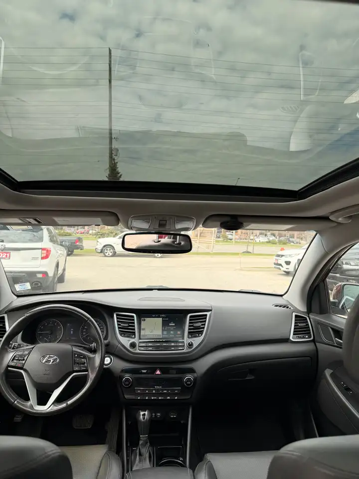 Hyundai TUCSON снимка Hyundai TUCSON