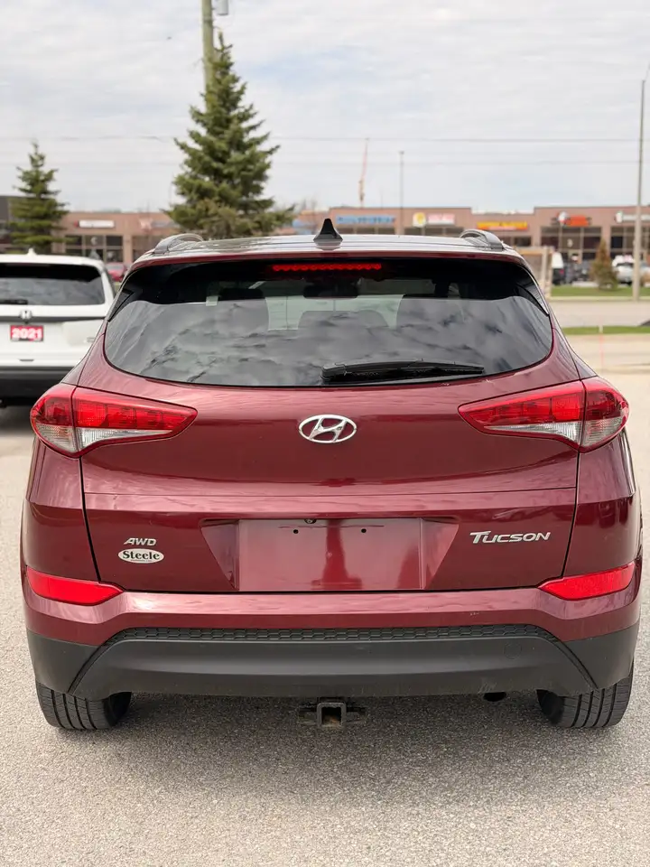 Hyundai TUCSON снимка Hyundai TUCSON